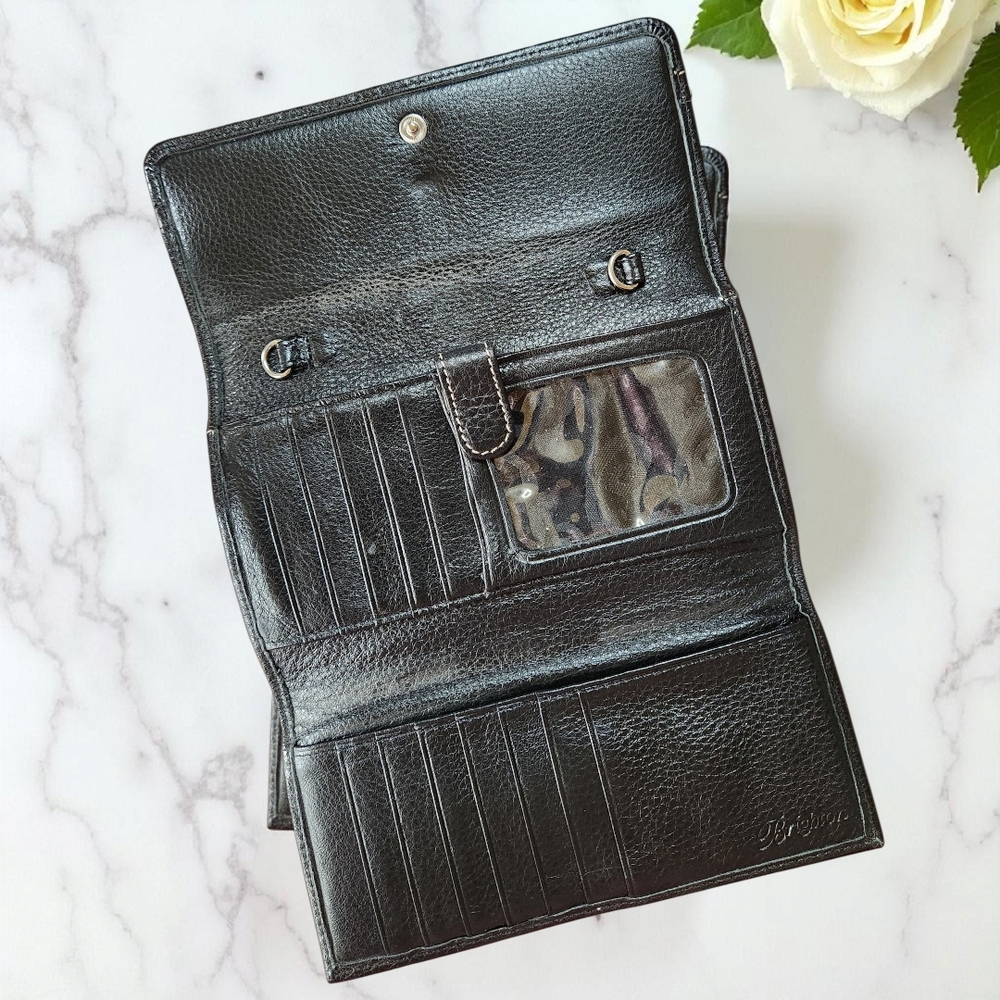 **Black Wallet with Silver Chain Detail - Picture 3 of 4